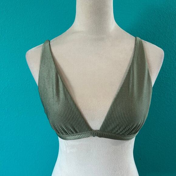 NWT Aerie Shine Rib Plunge Bikini Top Olive Fun Swim Surf Paddle Beach Size M - Picture 3 of 5
